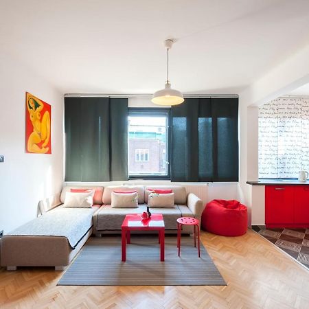 New Design Apartment By Gozsdu Court Будапеща Екстериор снимка