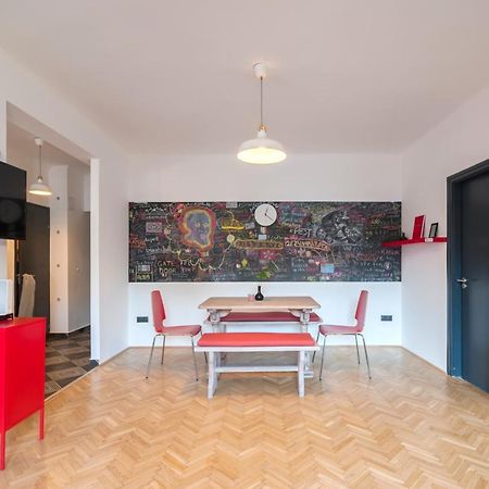 New Design Apartment By Gozsdu Court Будапеща Екстериор снимка