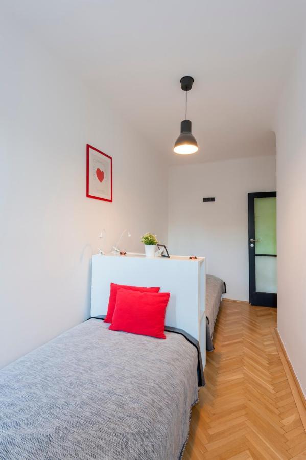 New Design Apartment By Gozsdu Court Будапеща Екстериор снимка